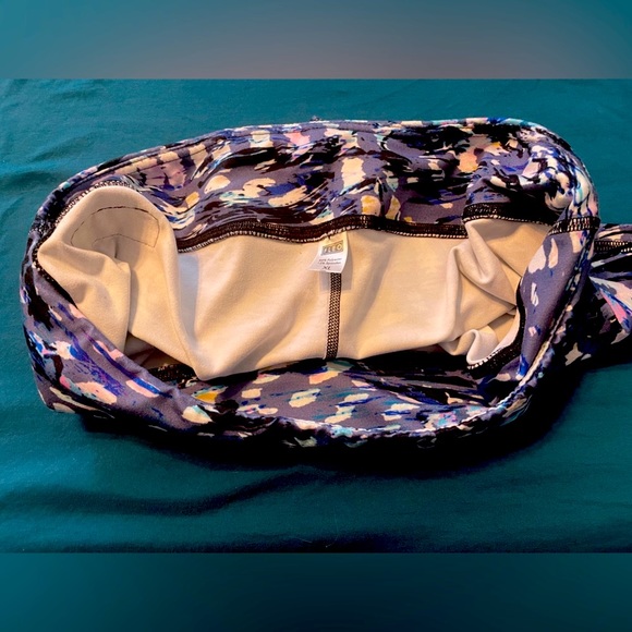 Sold - COPY - FLEO XL great condition just too big - Picture 3 of 7